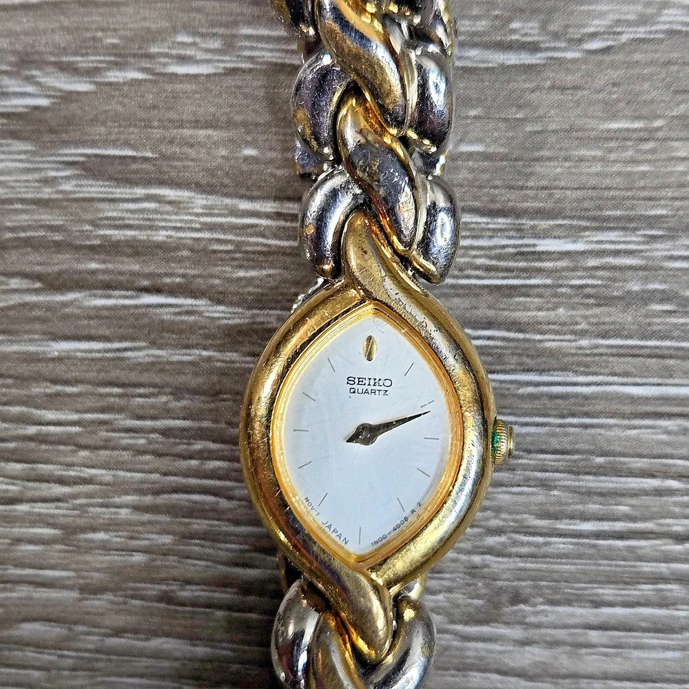 Seiko Quartz Two Tone Gold Silver Bracelet Women's Watch 1N00-6C79  5